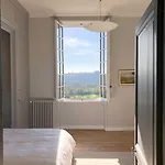 Отель Chateau Haute Roche *