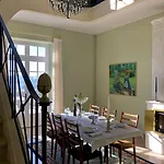 Chateau Haute Roche