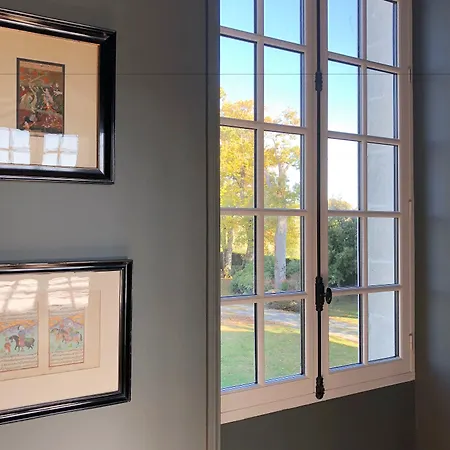 Chateau Haute Roche Hotel *