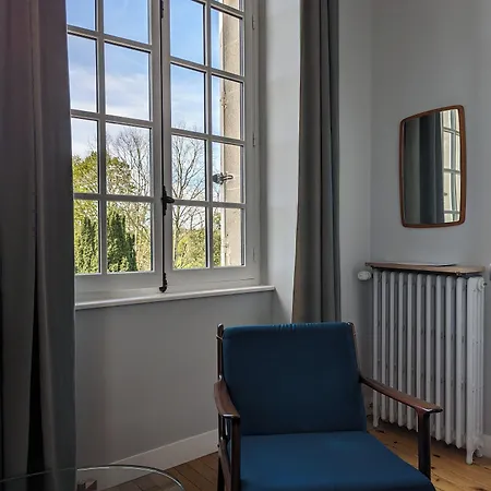 Chateau Haute Roche Hotel *